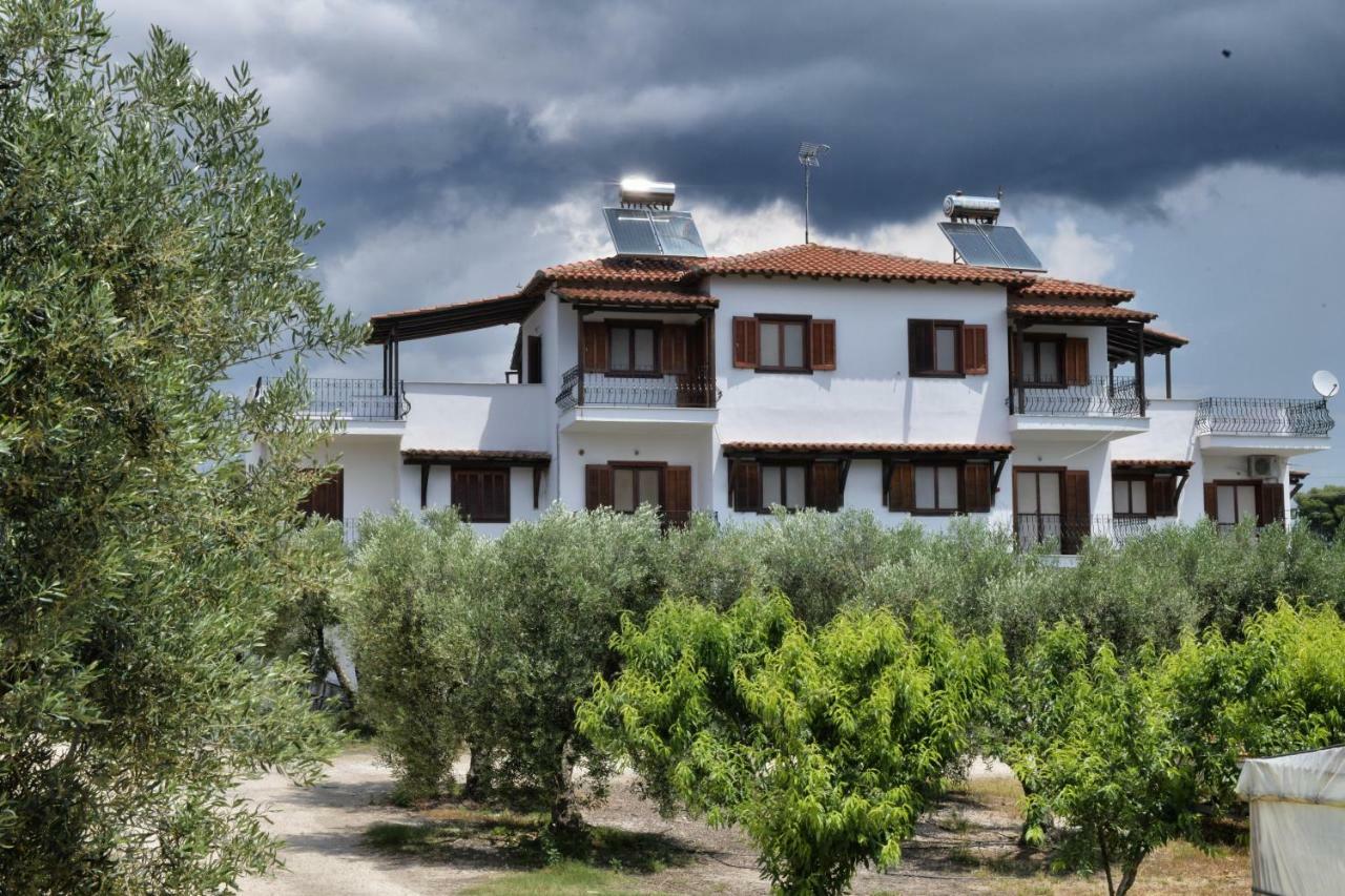 Elaionas Apt. Pszakúdia Kültér fotó